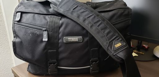 Tenba messenger camera bag DSLR