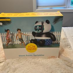 Giant Panda Sprinkler 