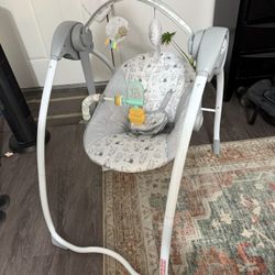 Winnie The Pooh Baby Swing 