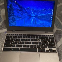 Chromebook Computer