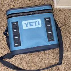 Yeti - Hopper Flip 8 Soft Cooler