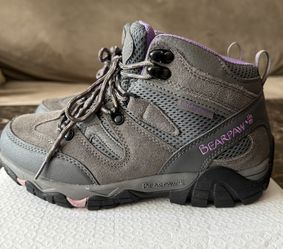 Women’s Bear Paw Boots Size 7 