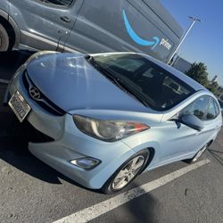 2012 Hyundai Elantra