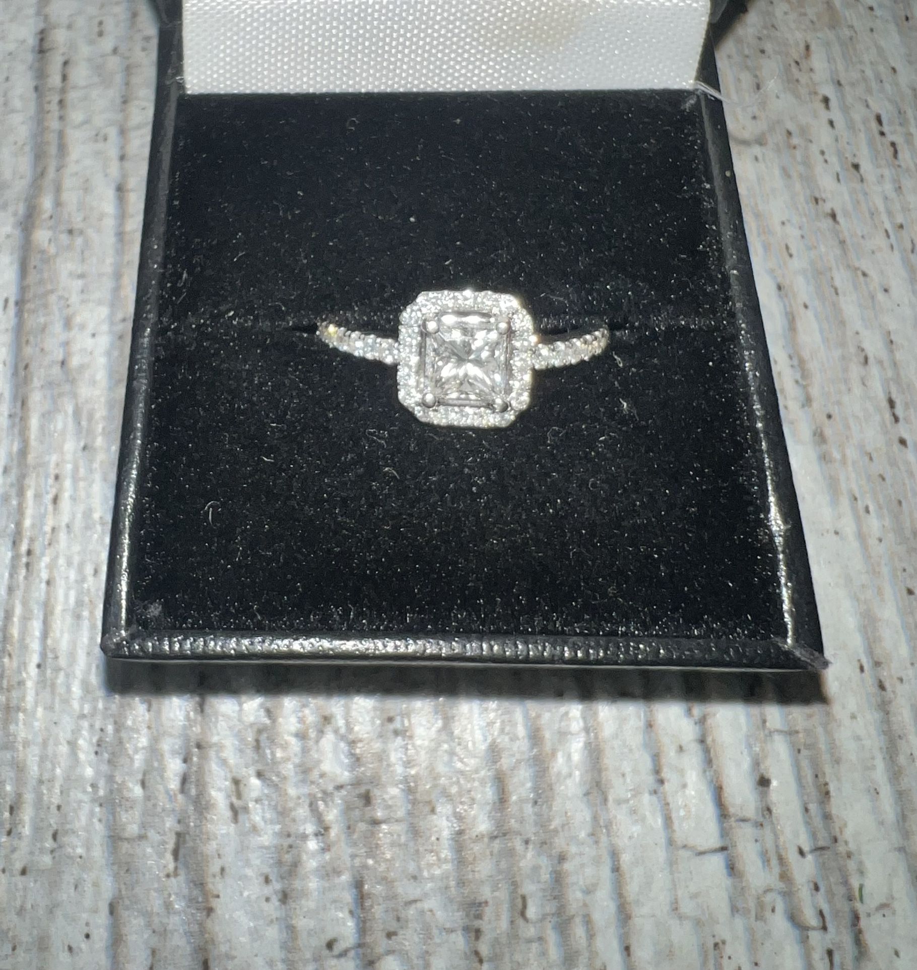 .75 Ct Engagement Ring