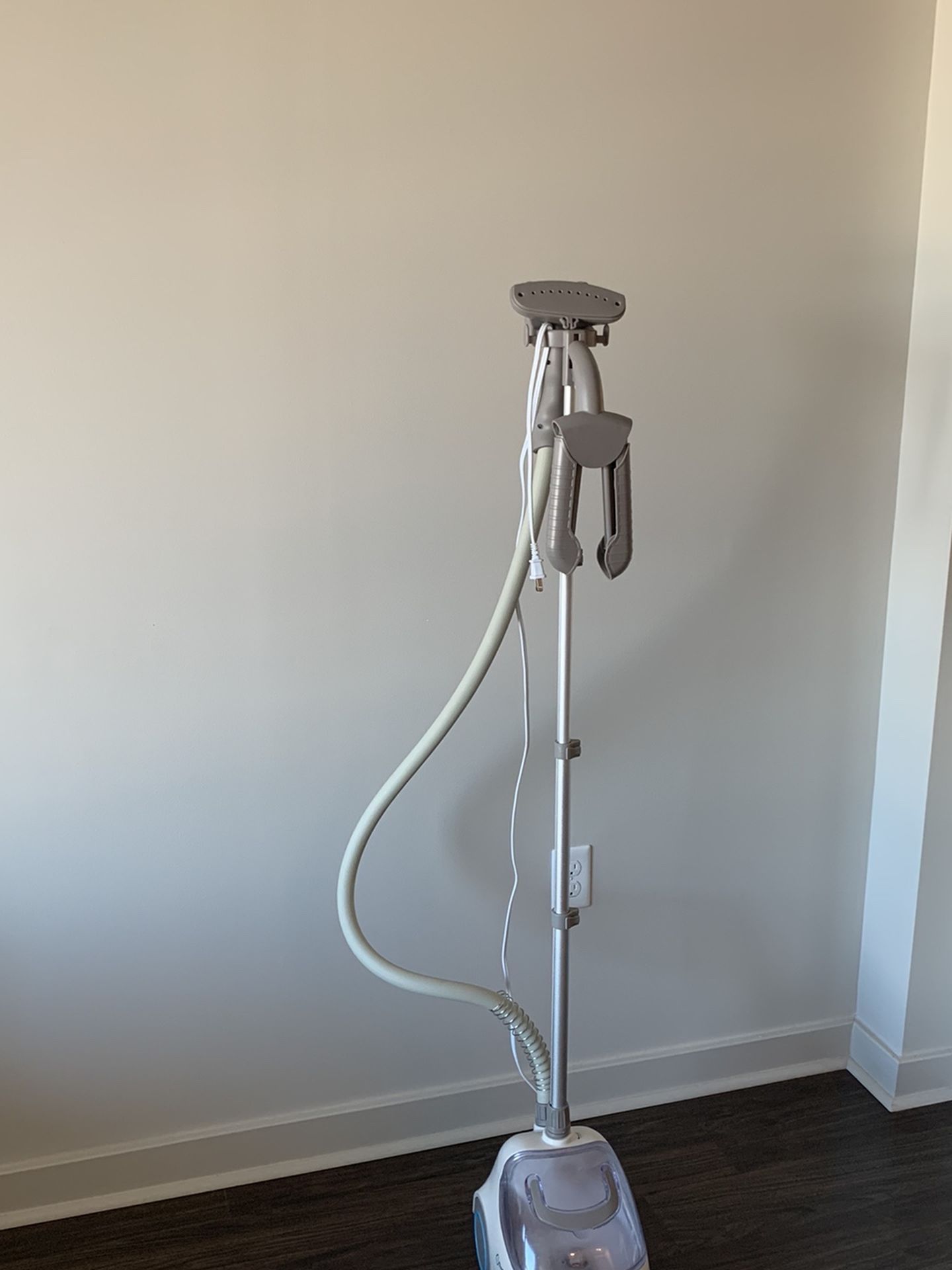 Garment Steamer