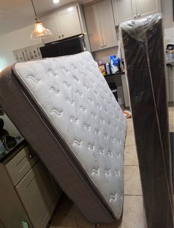 Queen mattress