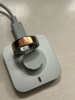 Oura 4 rose gold size 10