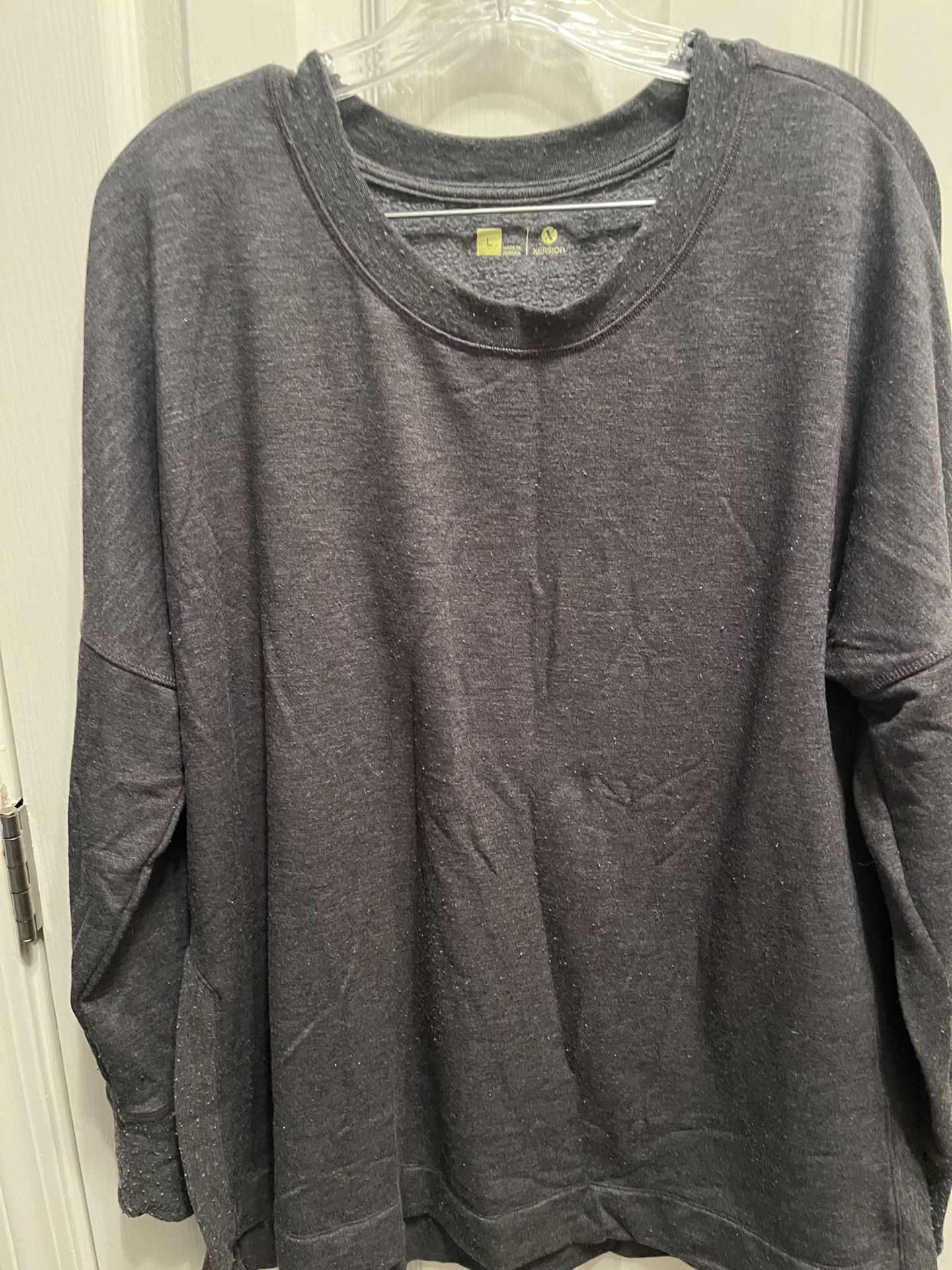 Like New Very Soft Sweat Shirt.
