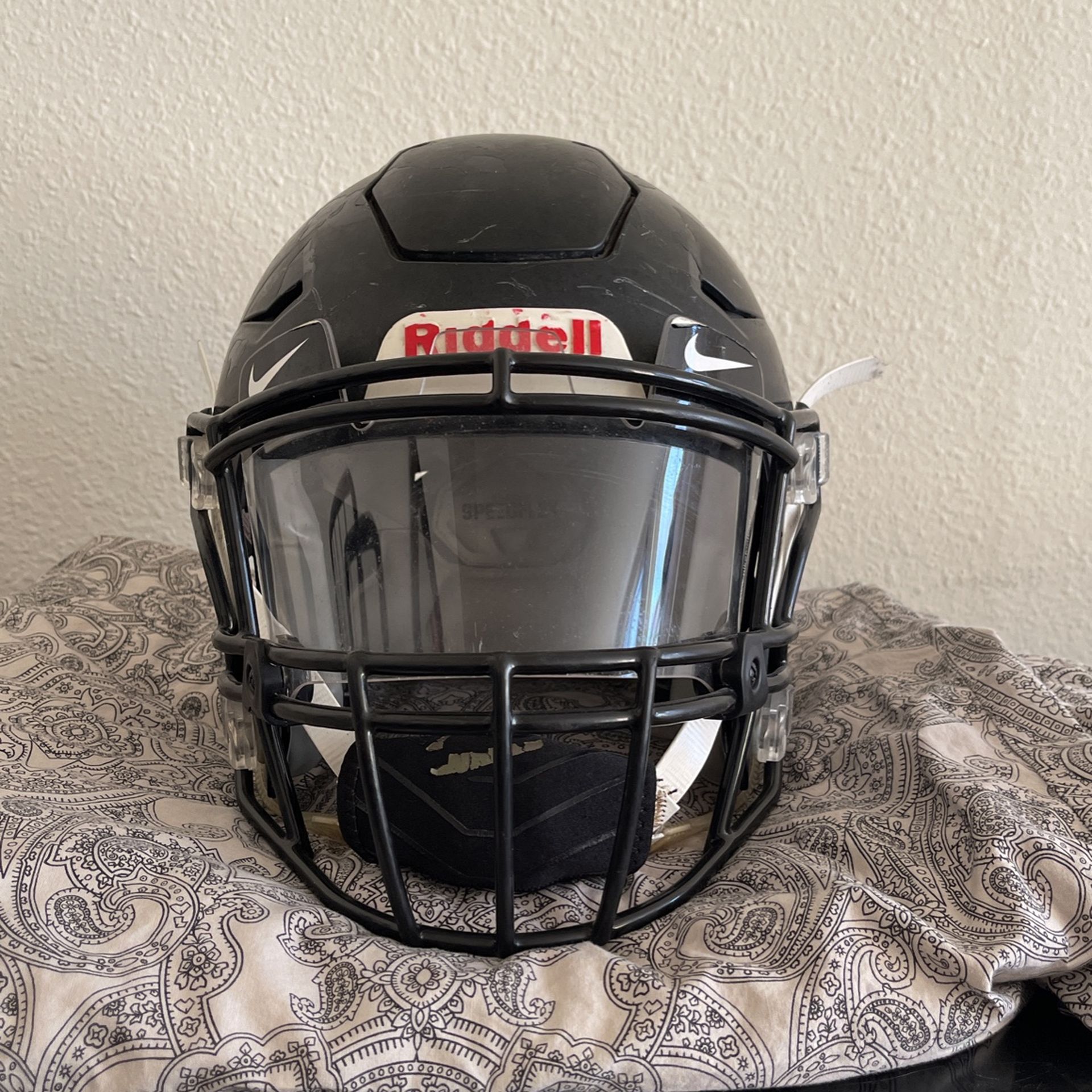 2017 Black Riddell SpeedFlex Helmet Size M - www.disolcolor.com 2017 Black Riddell SpeedFlex Helmet Size M - www.disolcolor.com