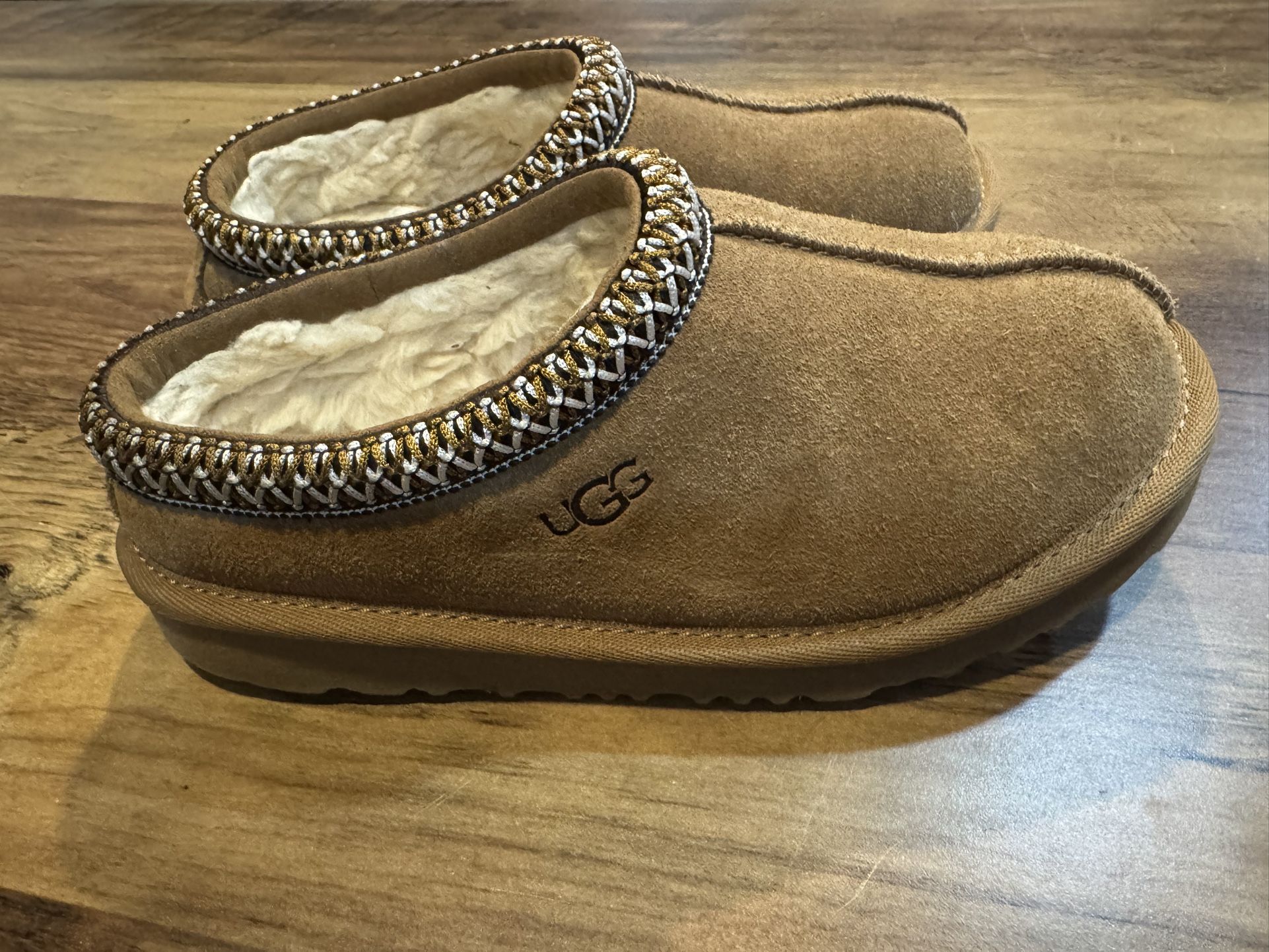 UGG Kids' Tasman II Slipper- Size 1