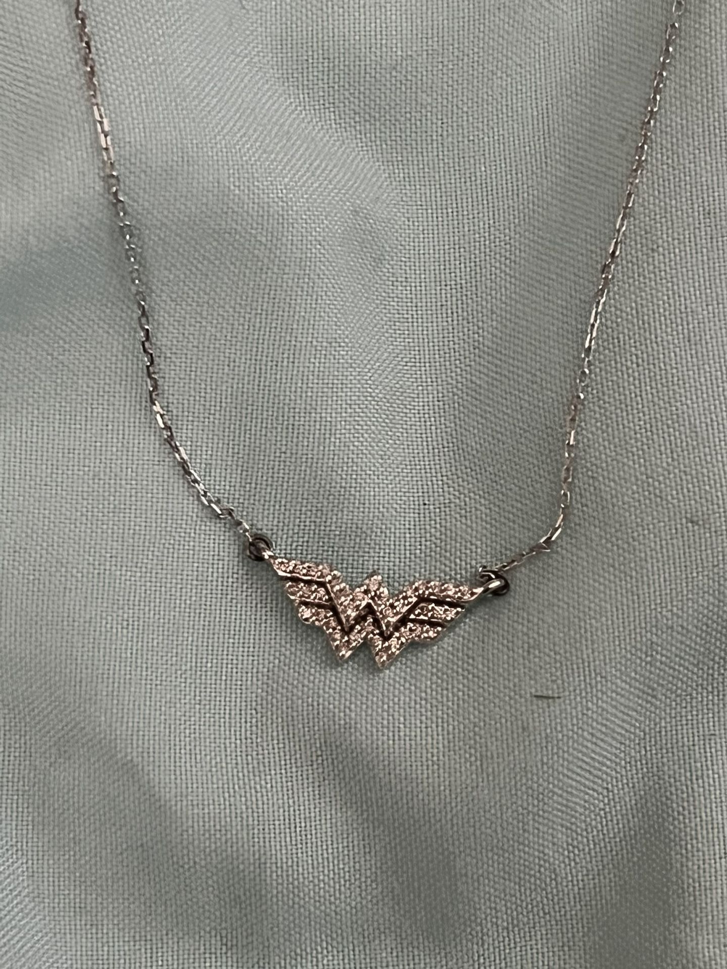 Zales Wonder Woman Collection Necklace