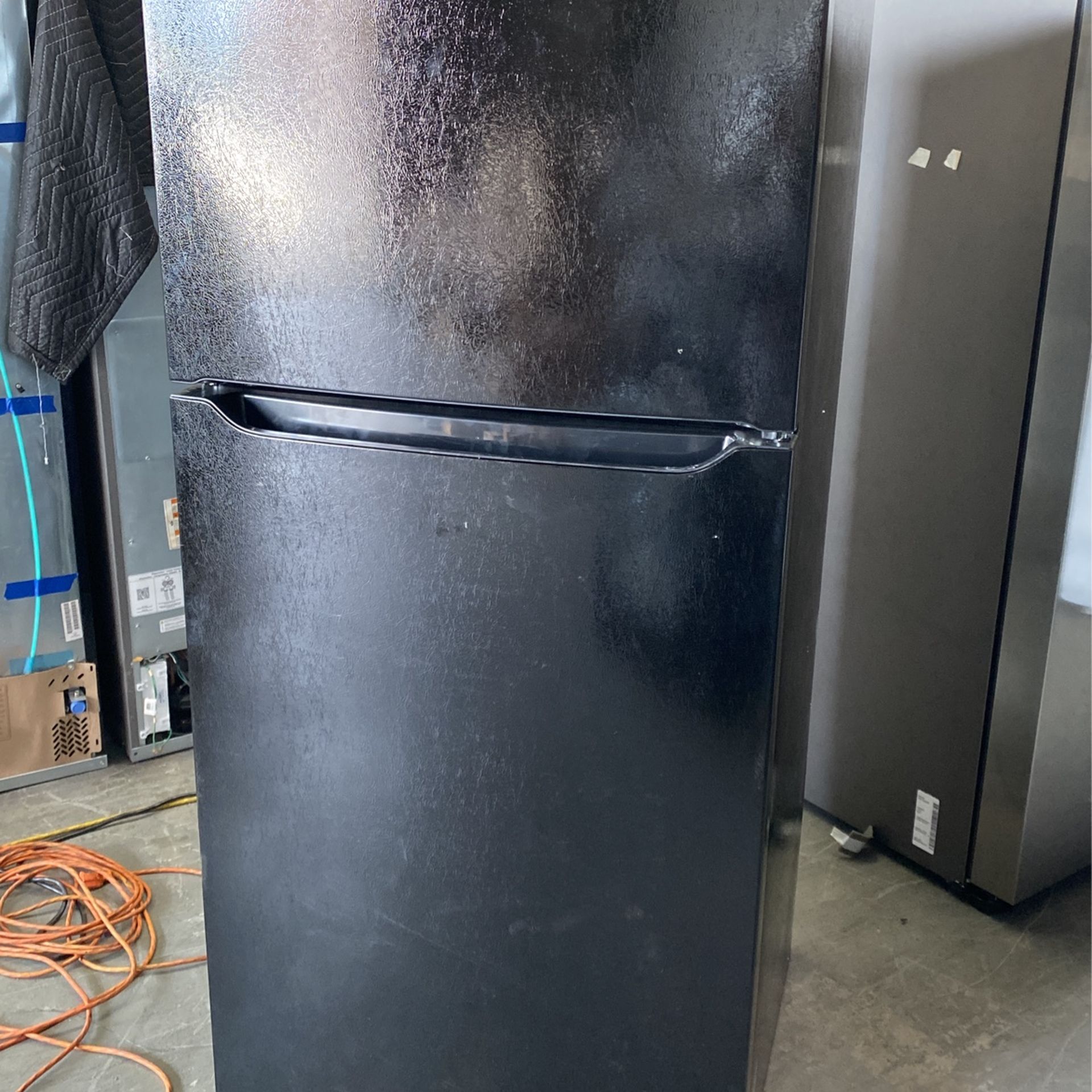 Top Freezer Refrigerator