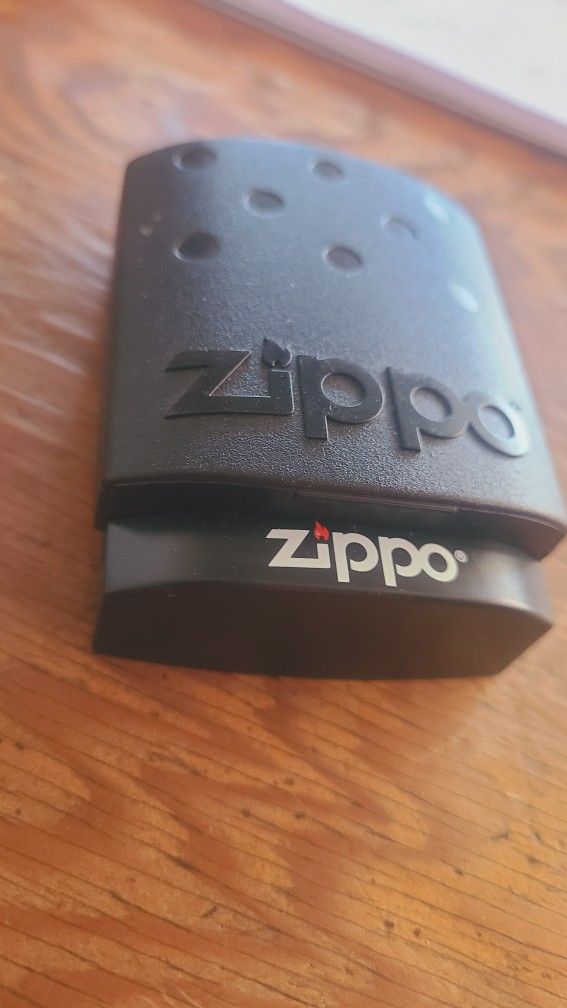Adventure Series Gunmetal Zippo In Case NEW