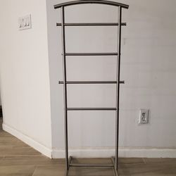 Clothes Hanging Stand
