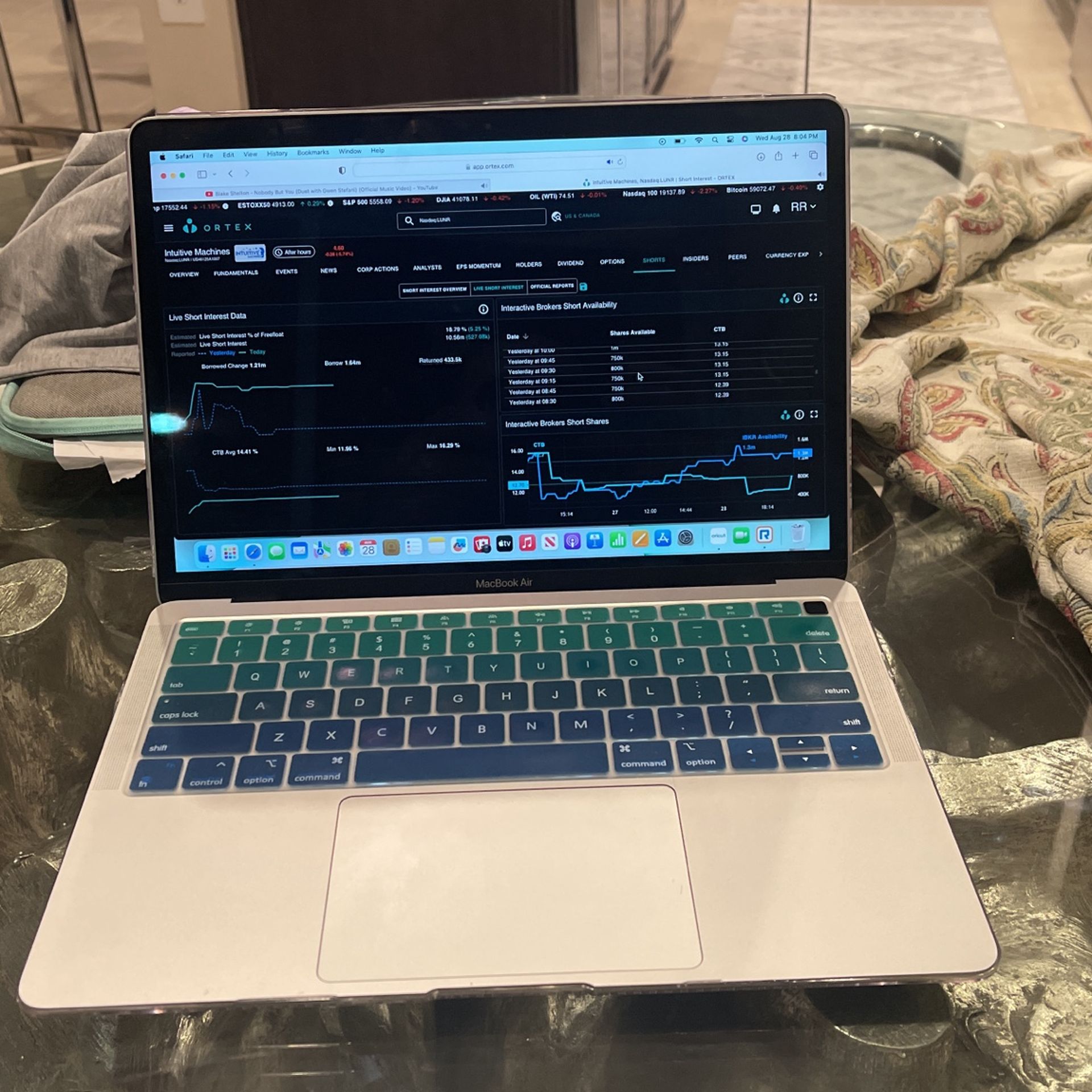 Macbook Air