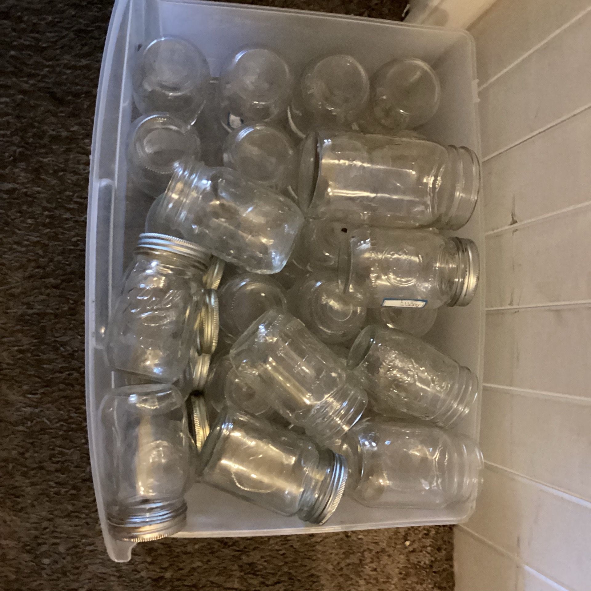 Jars medium 28