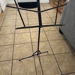 Music stand