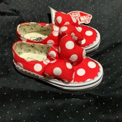 Disney x Vans Authentic Gore "Minnie's Bow” Size 12 Kids