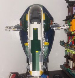 LEGO UCS Jango Fett’s Slave One