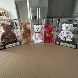 “RETIRED” Ty Beanie Bear Lot (5) Countries. US, Germany, Mexico, Canada & Britain. In Acrylic Boxes . MINT Condition!!!😎