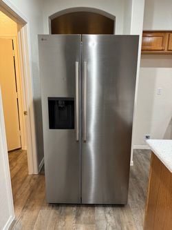 LG Stainless Steel Side-by-Side Refrigerator
