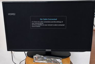 Samsung 32" LED 1080p Smart TV UN32EH5300F HDMI USB LAN Black