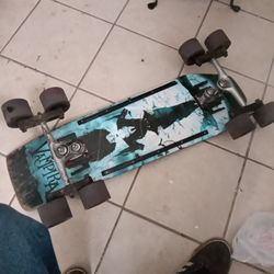 8 Wheeler Skateboard 