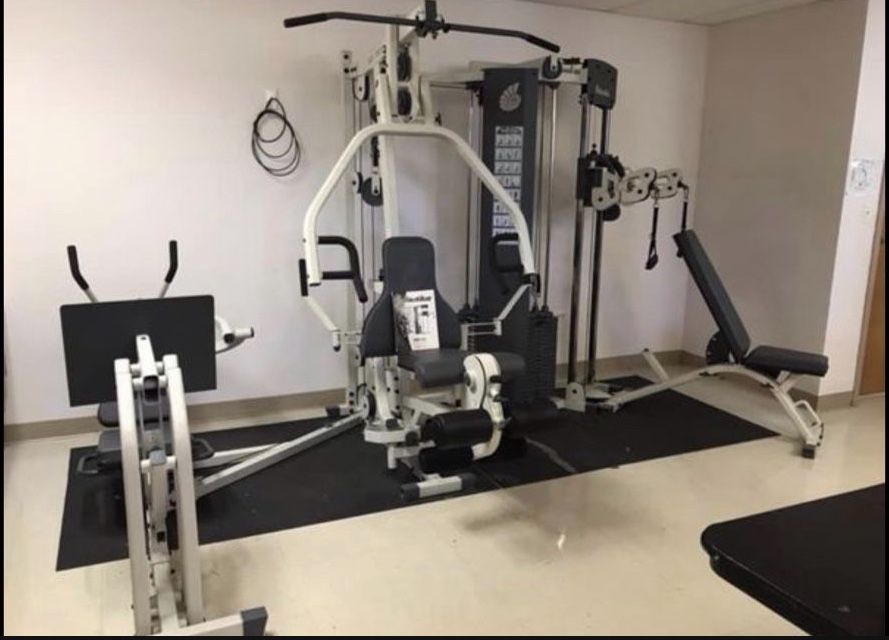 HOME GYM. NAUTILUS NS700