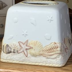 Ceramic Seashell Tissue/Kleenex Holder