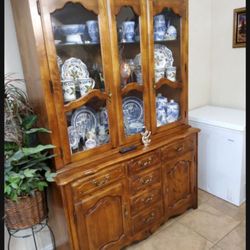 China cabinet