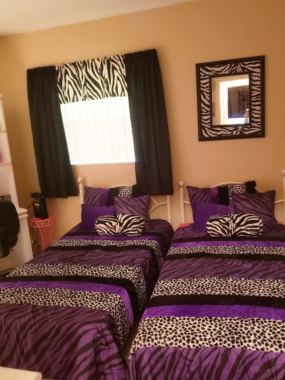 Twin Purple Zebra Comforter Set