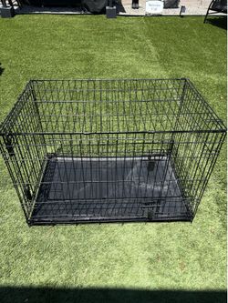 Large dog Kennel $40