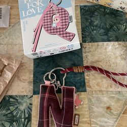 pop mart keychain letter N