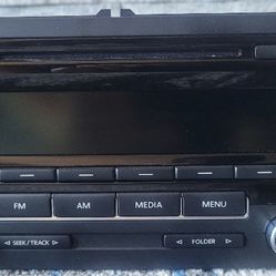 2012-2015 VW Volkswagen BEETLE-PASSAT-JETTA-GOLF Stereo Radio CD UNIT 1K0035164D