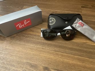 Ray-Ban New Wayfarer 2132