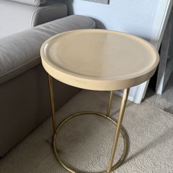 Corner Table 
