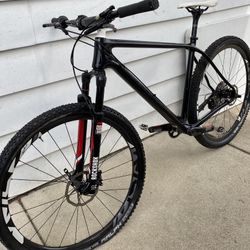 TREK SUPERFLY SL CARBON 29er 