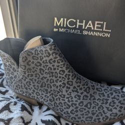 Gray Leopard Print Boots