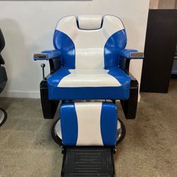 White & Blue Hydraulic Barberpub Styling Barber Chair 2688 New With Warranty!