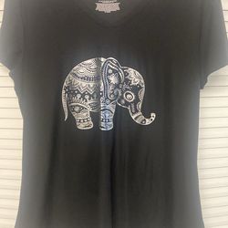 Women’s T-shirt