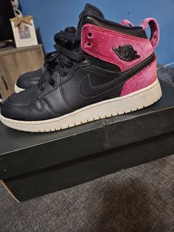 Air Jordan 1 Mid
