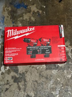 Milwaukee M12 Subcompact Brushless 2-Tool Combo Kit