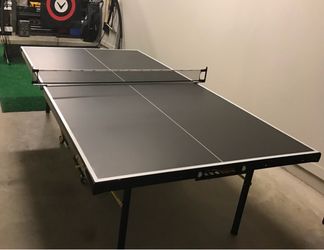 Ping pong table