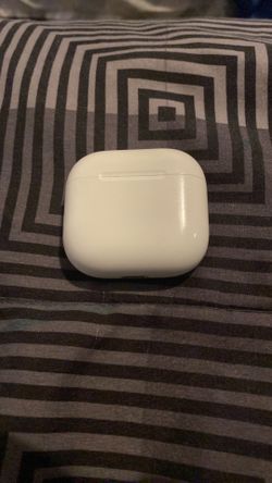 Airpods 4 **MISSING RIGHT AIRPOD**
