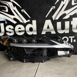 2023-2025 Lexus Rx350 Right Passenger Headlight Oem