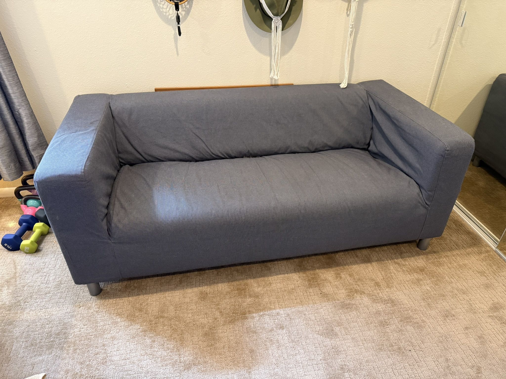 2 Person Love Seat Couch