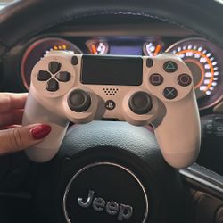 White PS4 Controller 