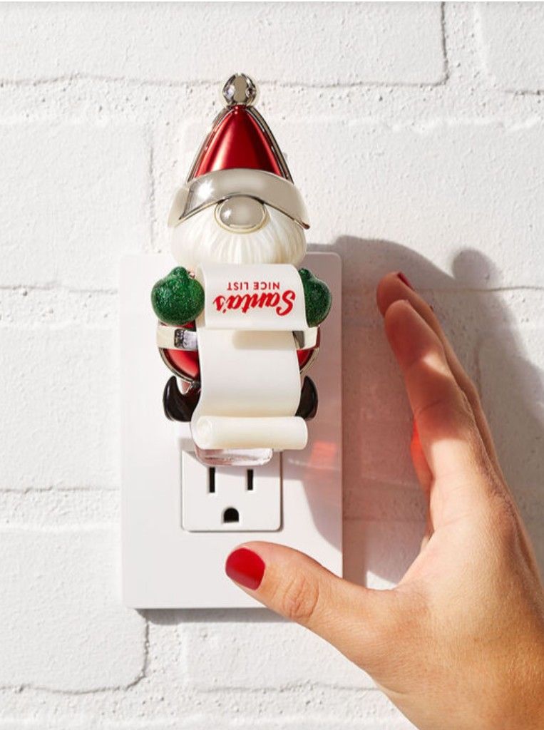Bath & Body Works Knome Nice List Wallflower Scent Control Fragrance Plug