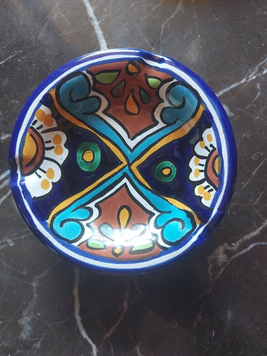 Pair Talavera Ceramic Handpainted Ashtrays