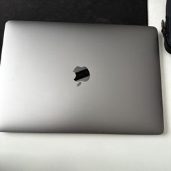 2017 13 Inch MacBook Pro